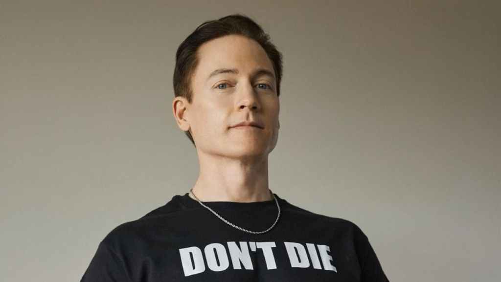 Bryan Johnson wearing a shirt that says "Don't Die."